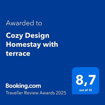 Cozy Design Homestay With Terrace Praga Exterior foto